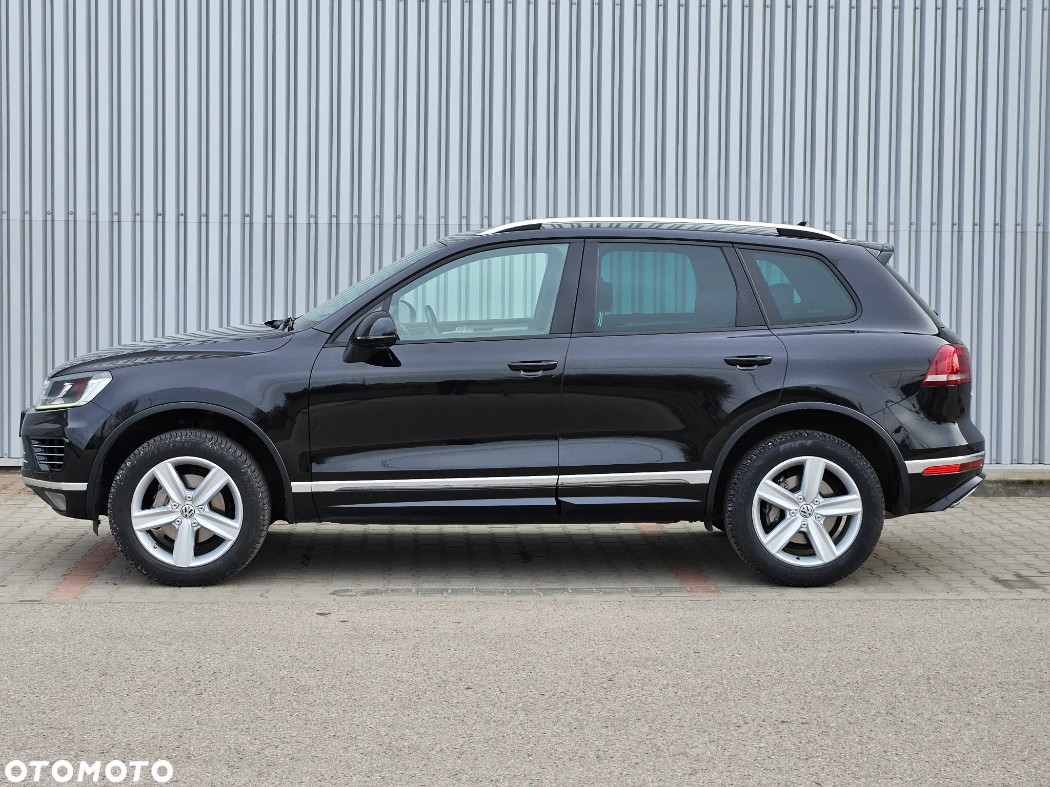 Volkswagen Touareg 3.0 V6 TDI BMT Perfectline R-Style - 6