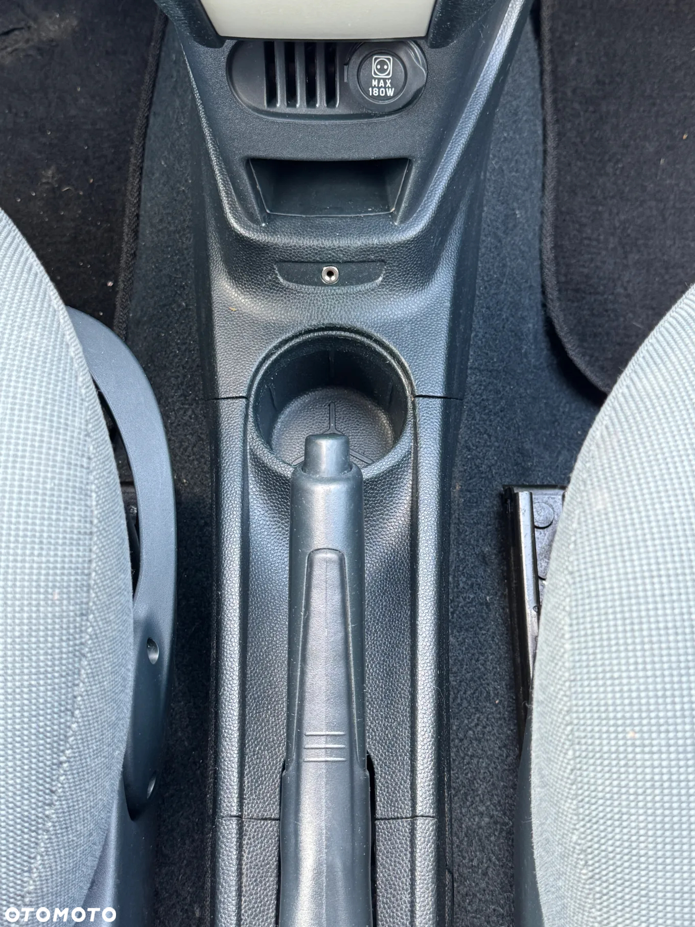 Ford KA 1.2 Titanium+ EU5 - 23