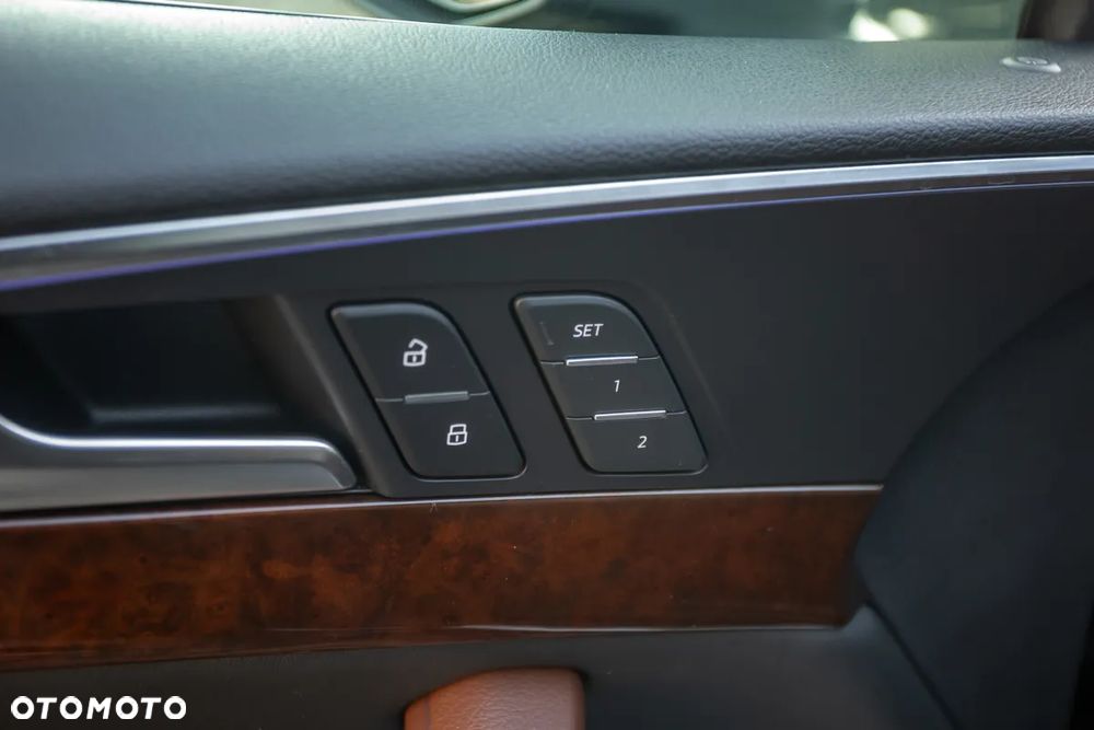 Audi A5 Sportback 3.0 TDI quattro S tronic design - 24