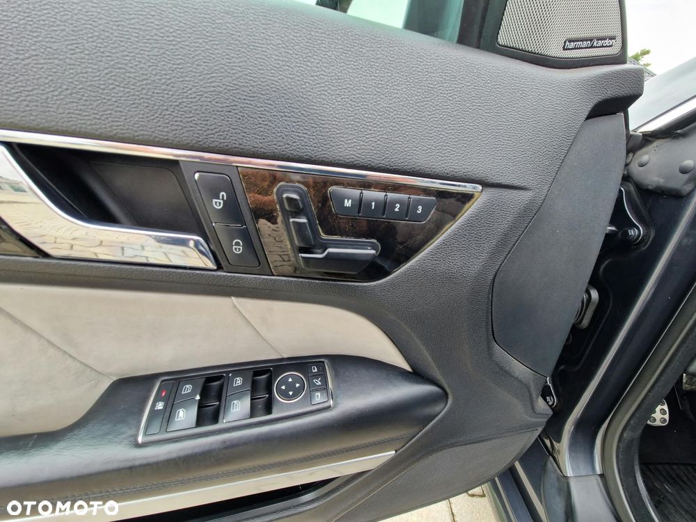 Mercedes-Benz Klasa E 350 CDI DPF BlueEFFICIENCY 7G-TRONIC Avantgarde - 11