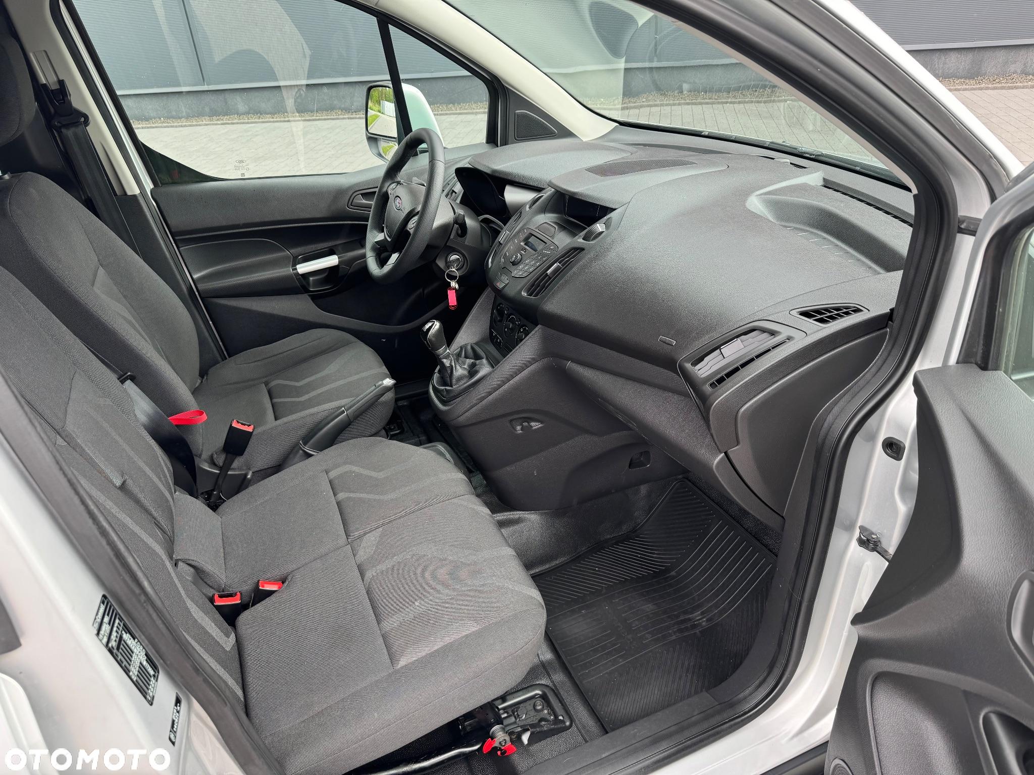 Ford Transit Connect - 7