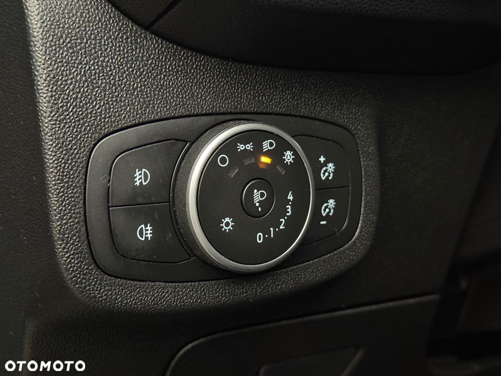 Ford Fiesta 1.0 EcoBoost Titanium - 19