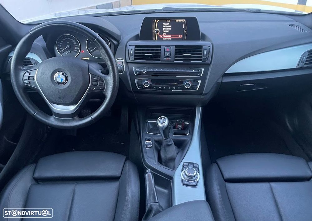 BMW 116 d Sport Line - 13