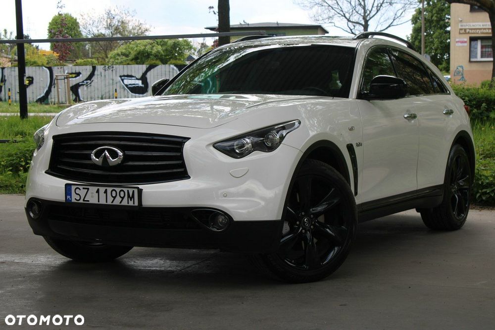 Infiniti QX70 - 36