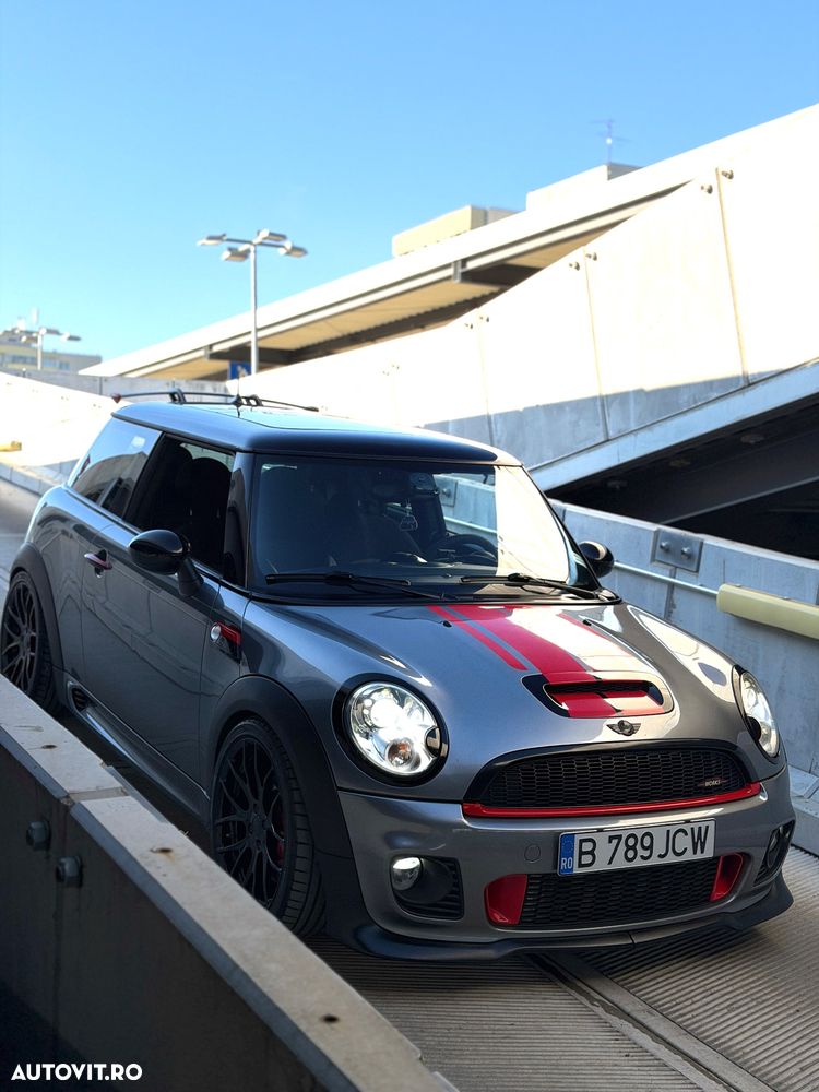 Mini Cooper S Standard - 12