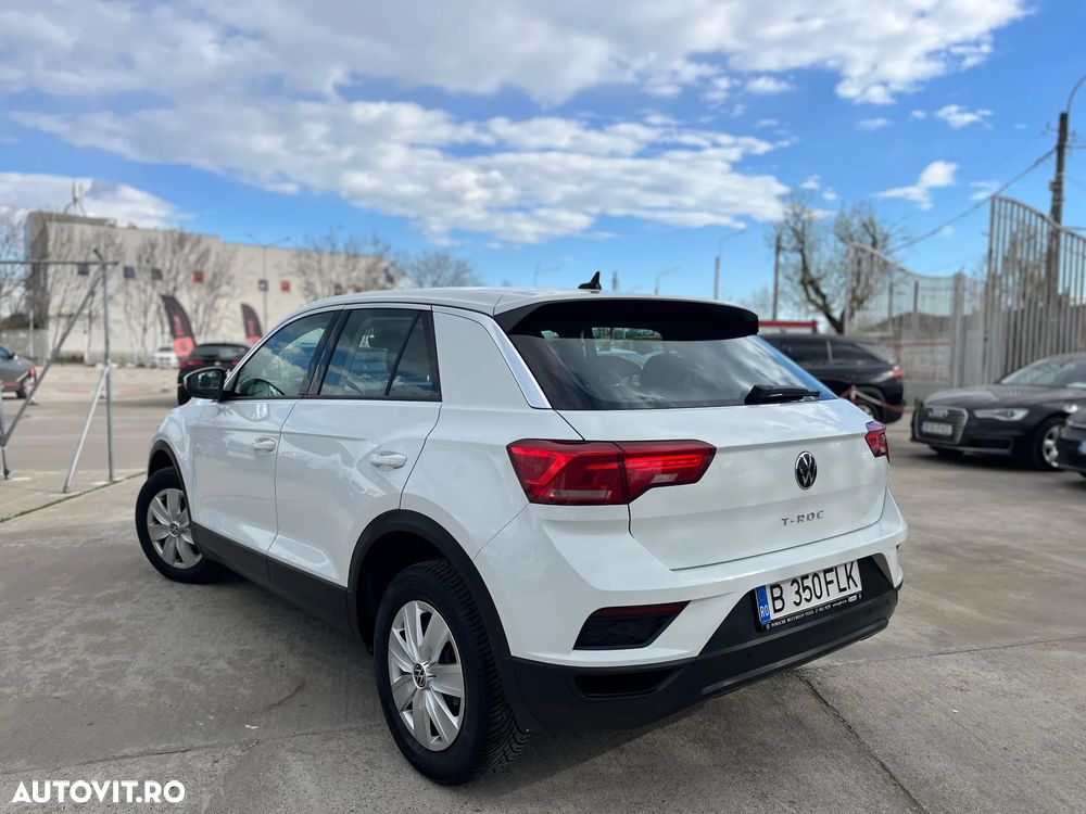 Volkswagen T-Roc - 4