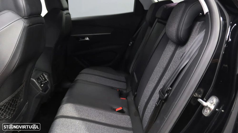 Peugeot 3008 1.5 BlueHDi Allure EAT8 - 20