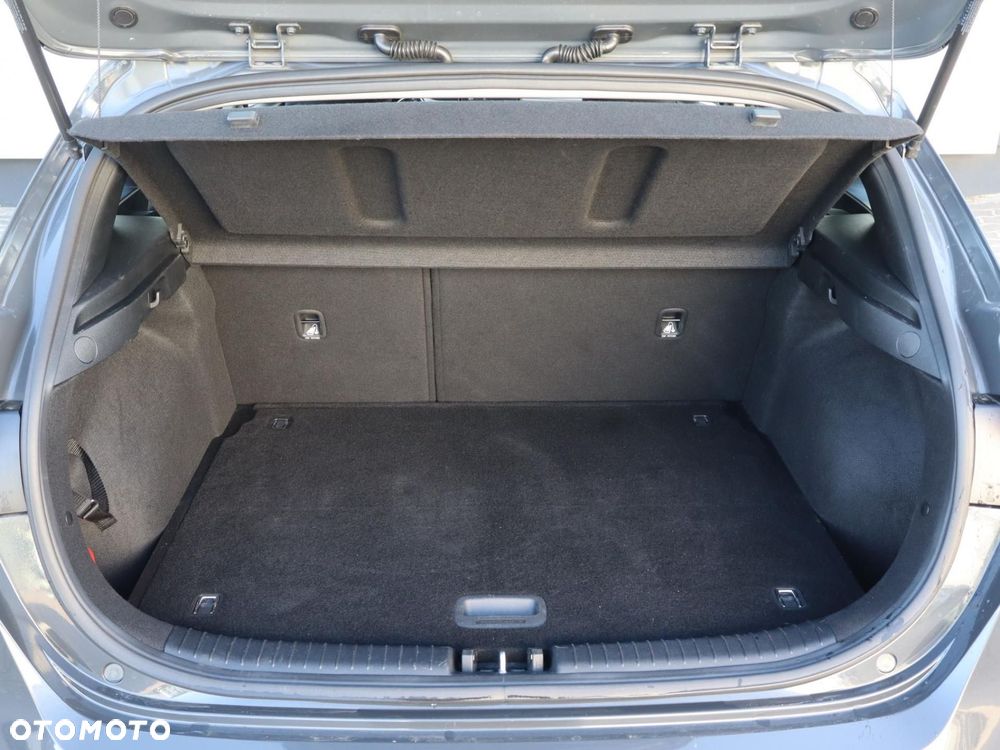 Kia Ceed 1.4 M - 9