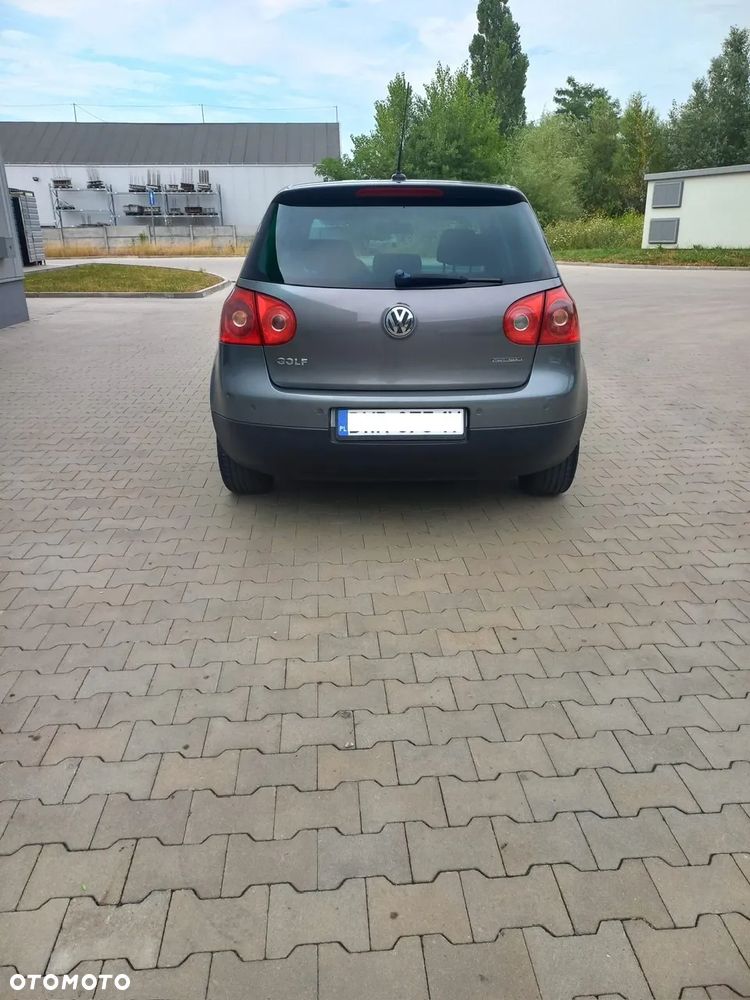 Volkswagen Golf 1.9 TDI DPF United BlueMotion - 3