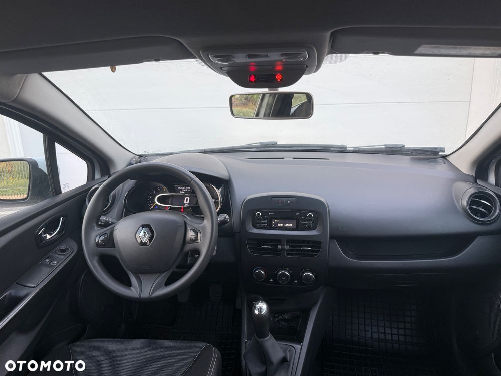 Renault Clio 1.5 dCi Authentique - 10