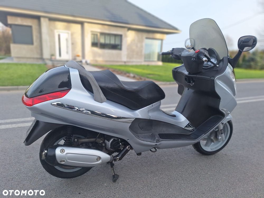 Piaggio X8 - 3