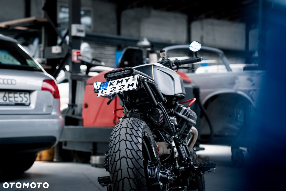 Honda CX - 7