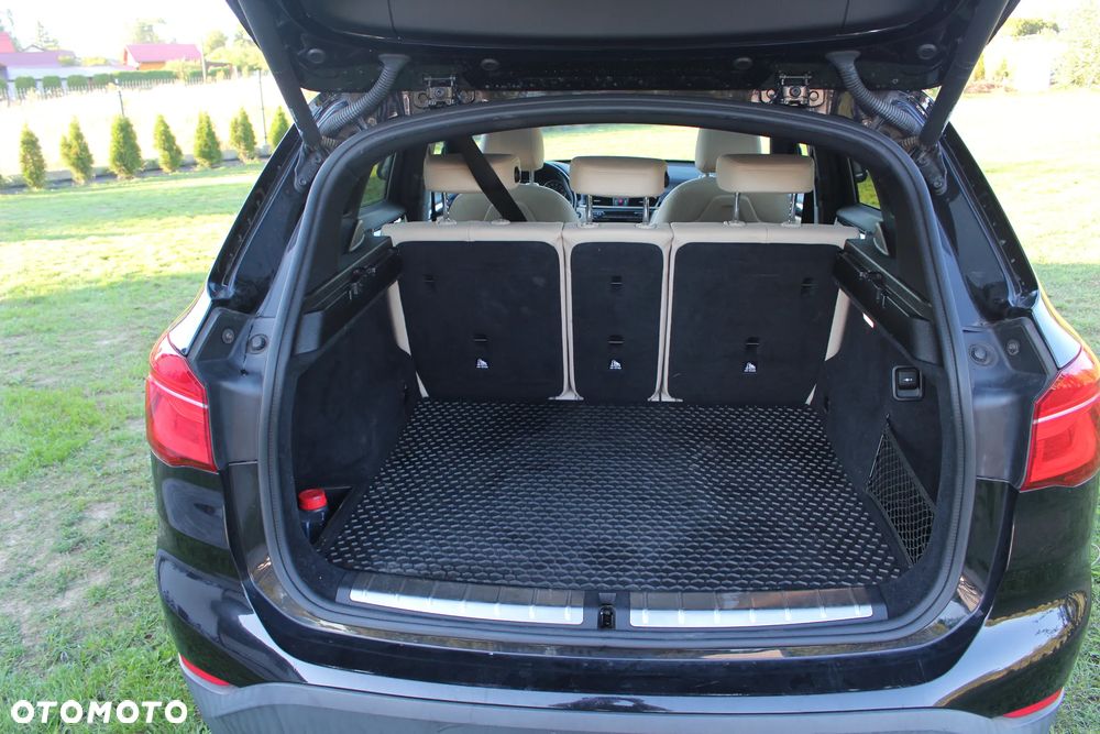 BMW X1 xDrive25i xLine sport - 9