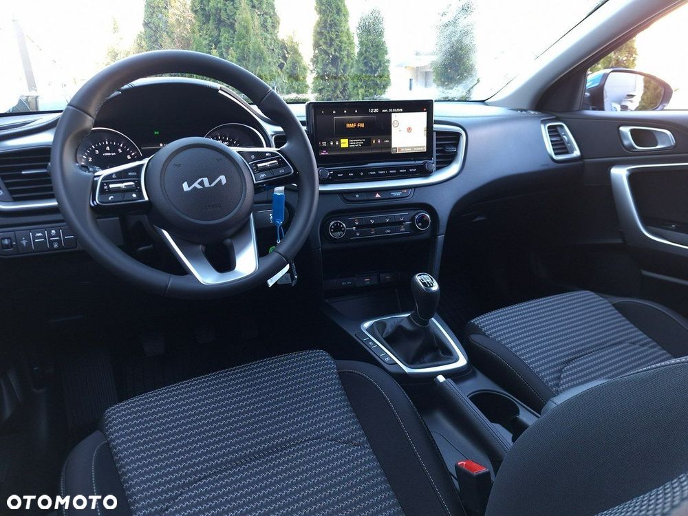 Kia XCeed - 33