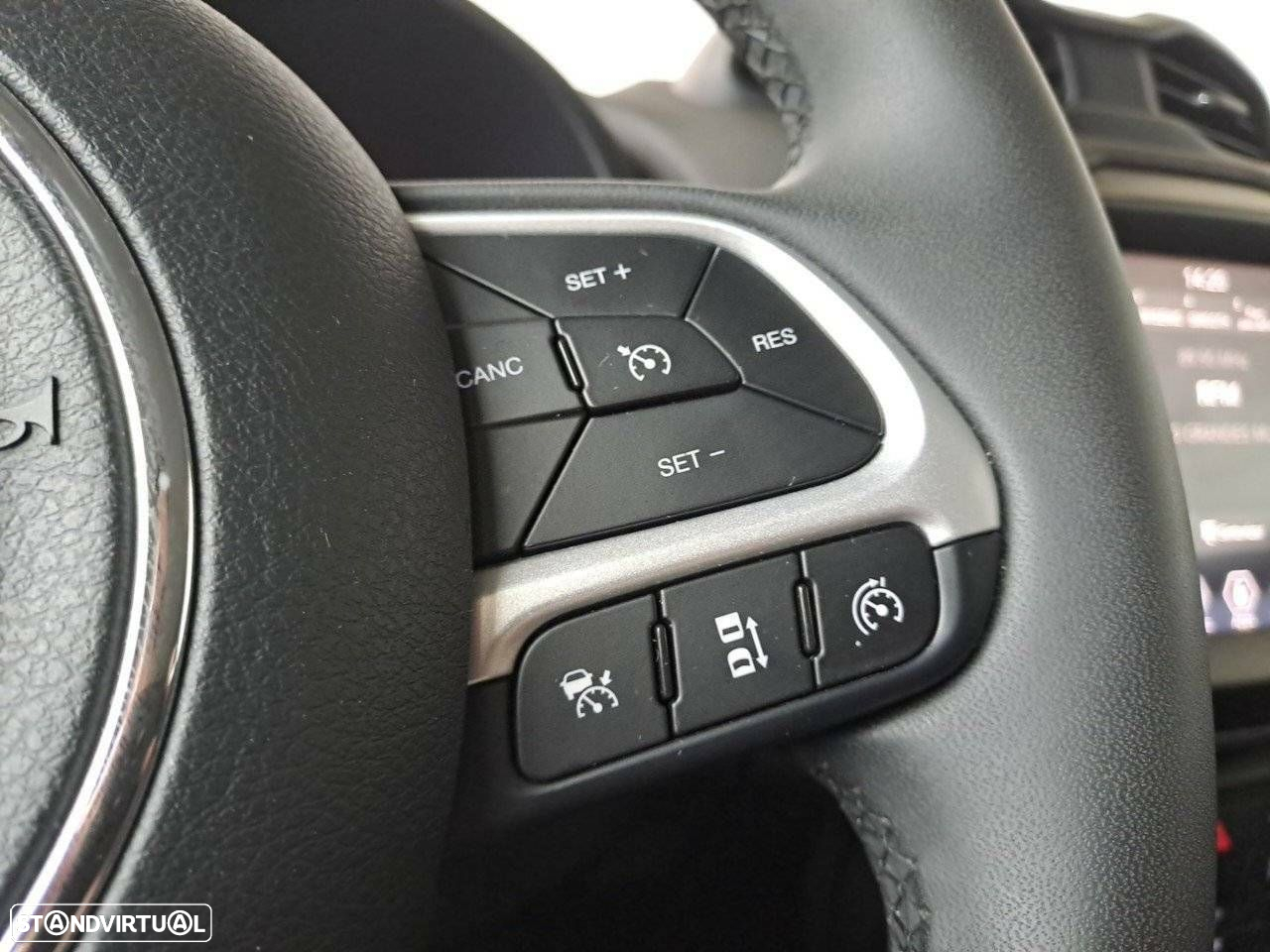 Jeep Renegade 1.5 TG e-Hybrid DCT - 17