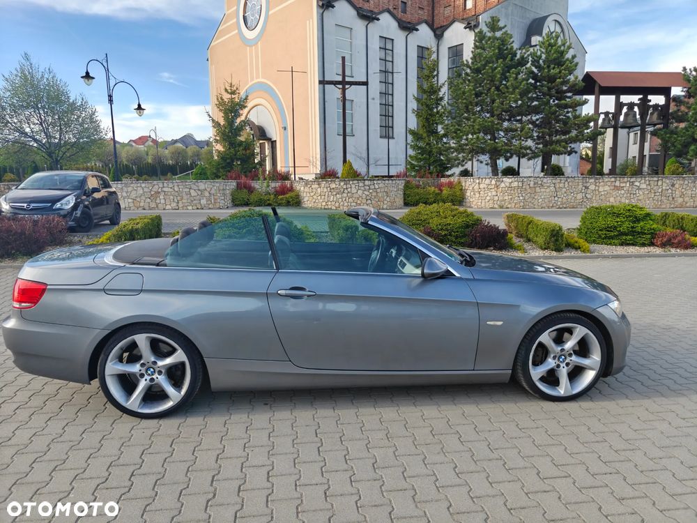 BMW Seria 3 330d - 12