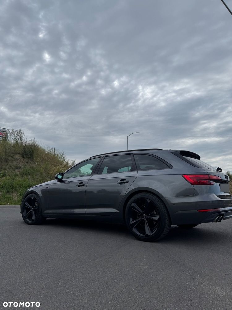 Audi A4 Avant 2.0 TDI S tronic - 33
