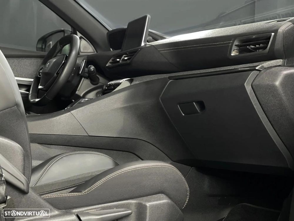 Peugeot 5008 - 5