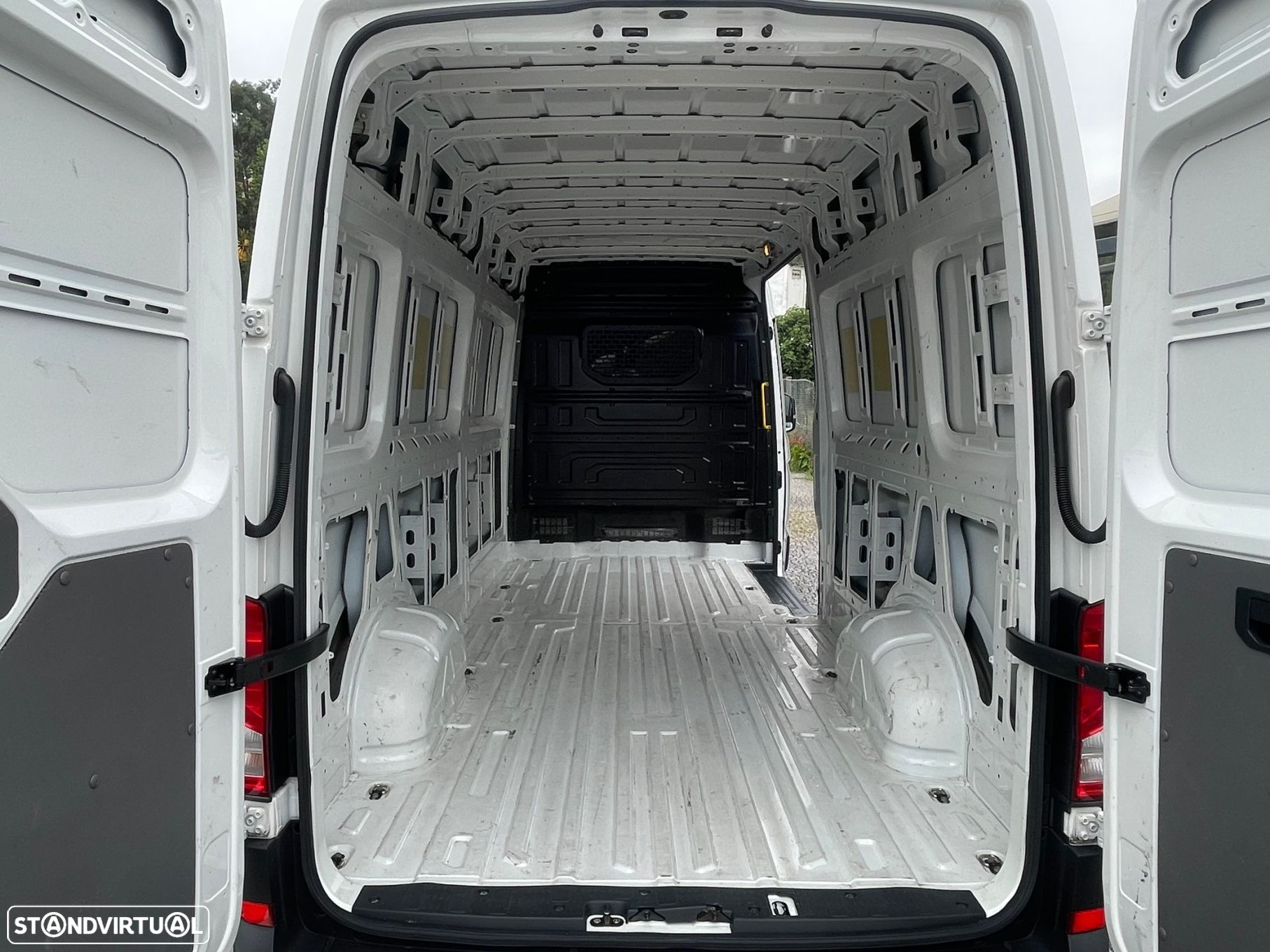 VW Crafter 35 2.0 TDI L3H3 - 7