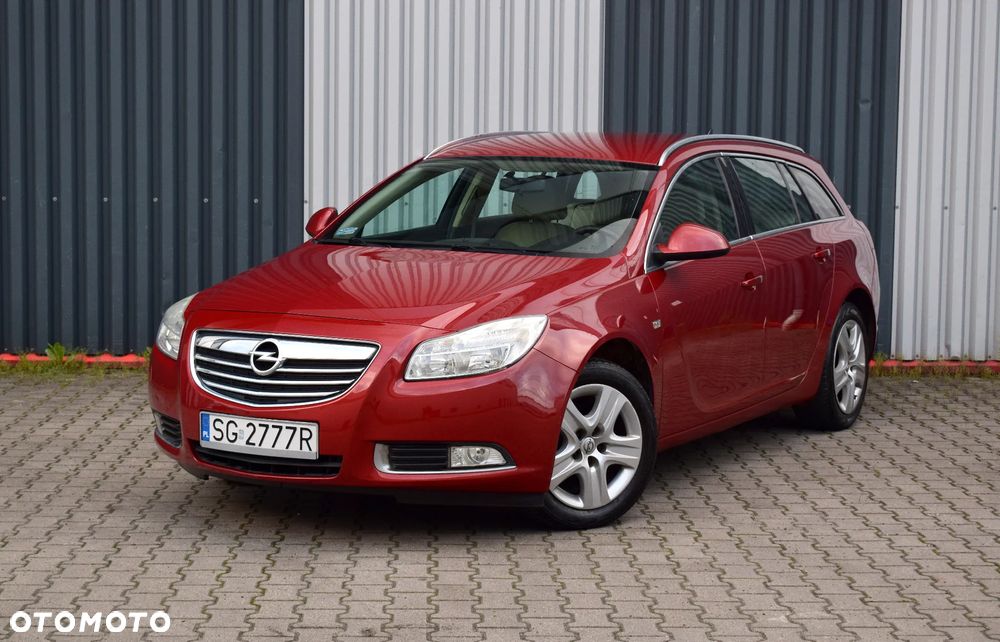 Opel Insignia 1.8 Cosmo - 1