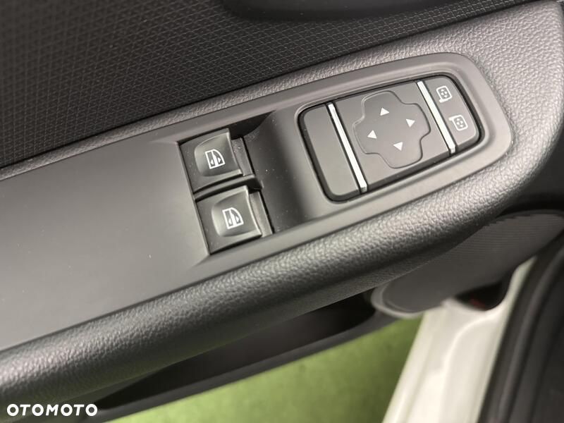 Renault Clio 0.9 TCe Alize - 13