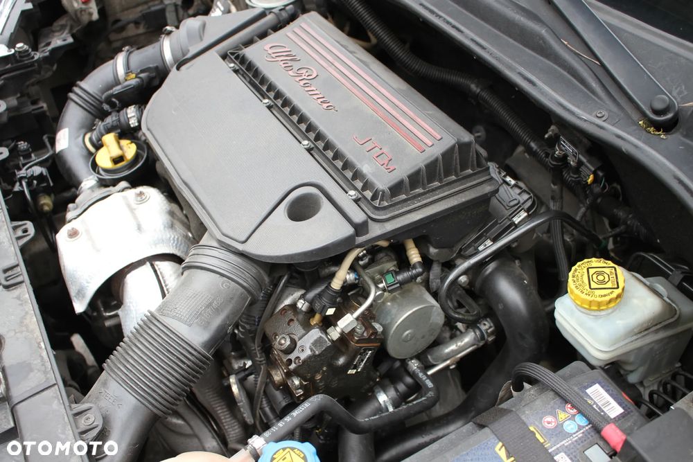 Alfa Romeo Mito 1.3 JTDM Distinctive S&S - 25