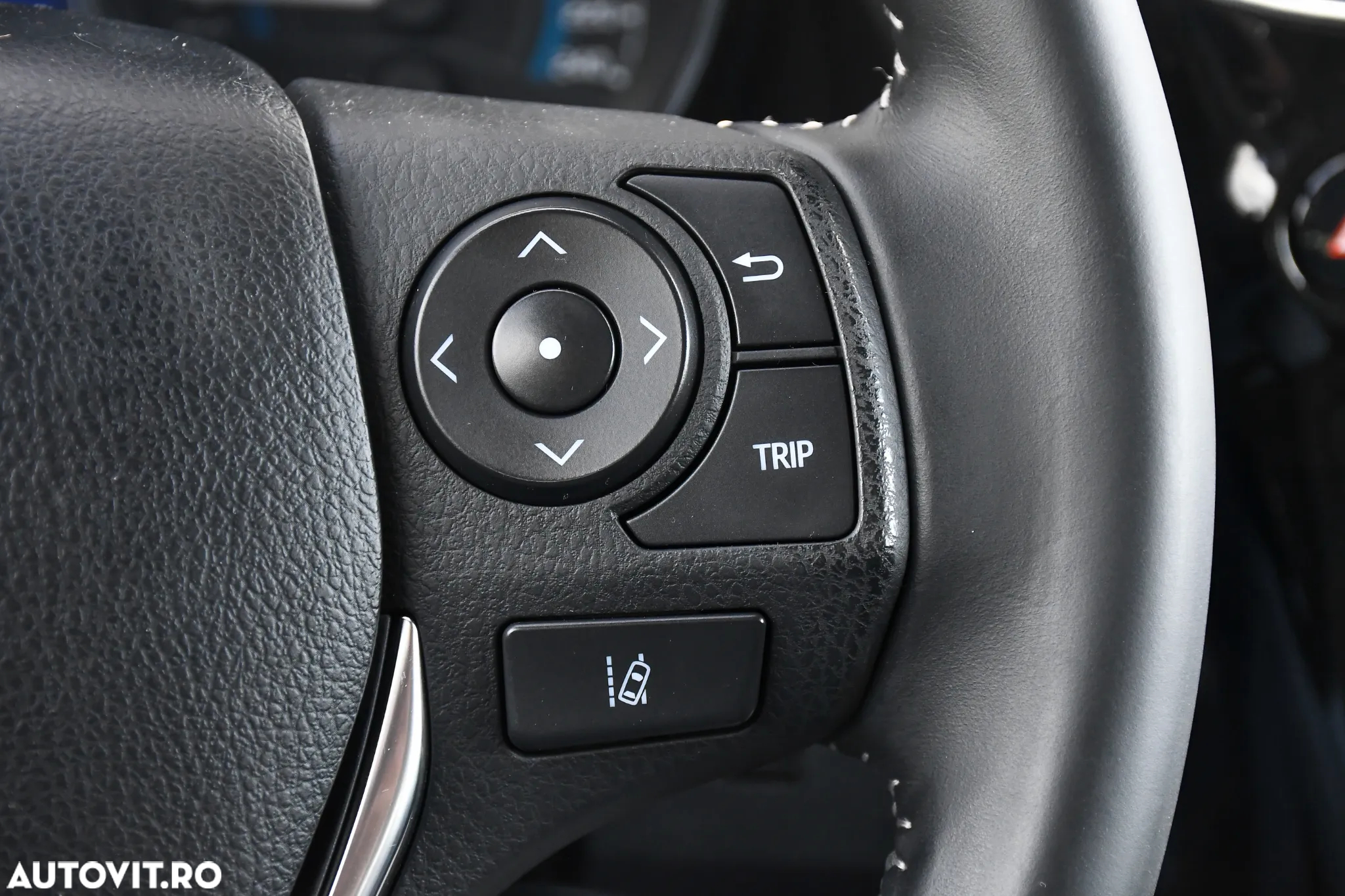 Toyota Auris 1.8 VVT-i Hybrid Automatik Touring Sports Edition - 14