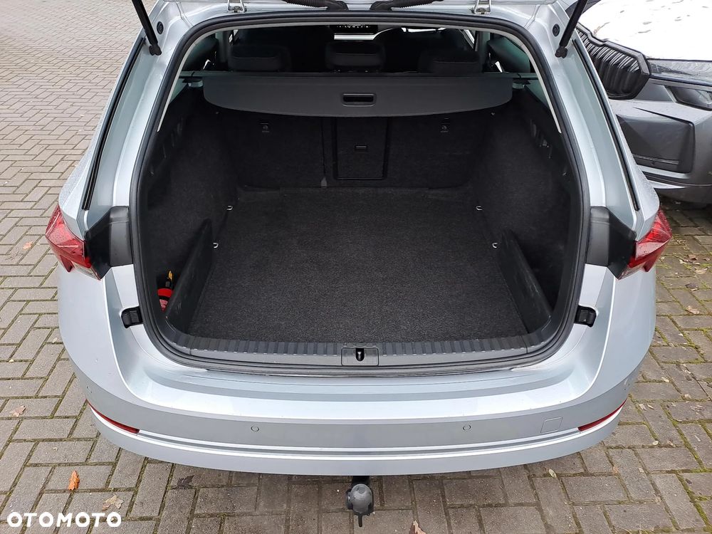 Skoda Octavia 1.5 TSI ACT Style - 15