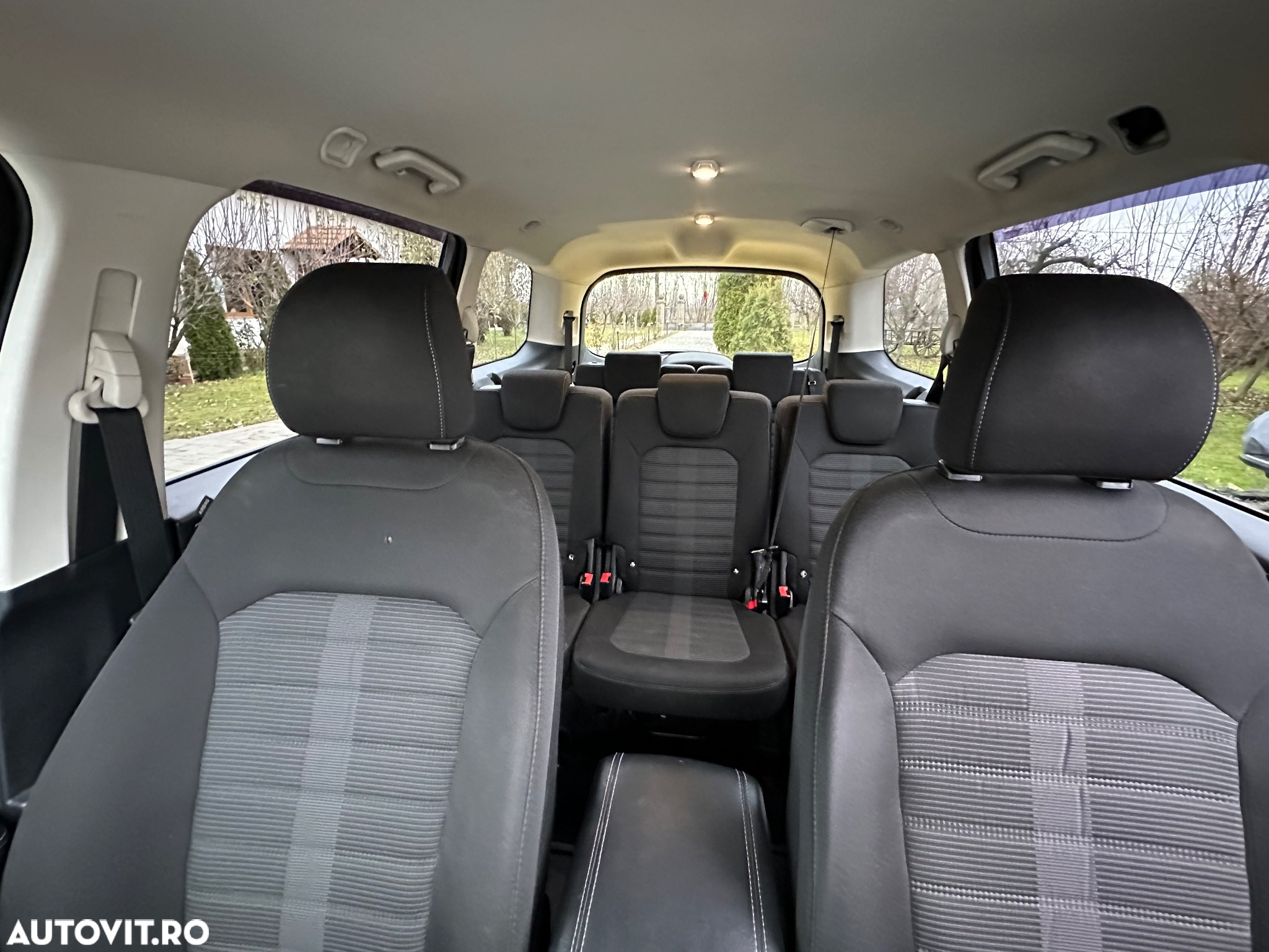 Ford Galaxy 2.0 TDCi Powershift Titanium - 13