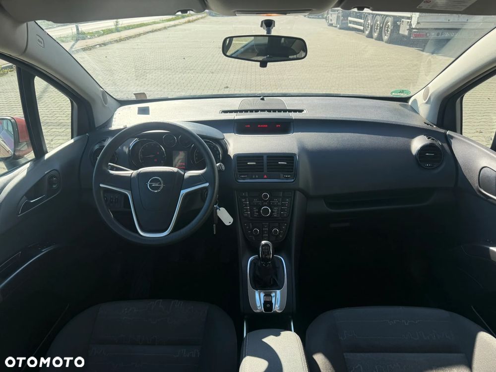 Opel Meriva - 11