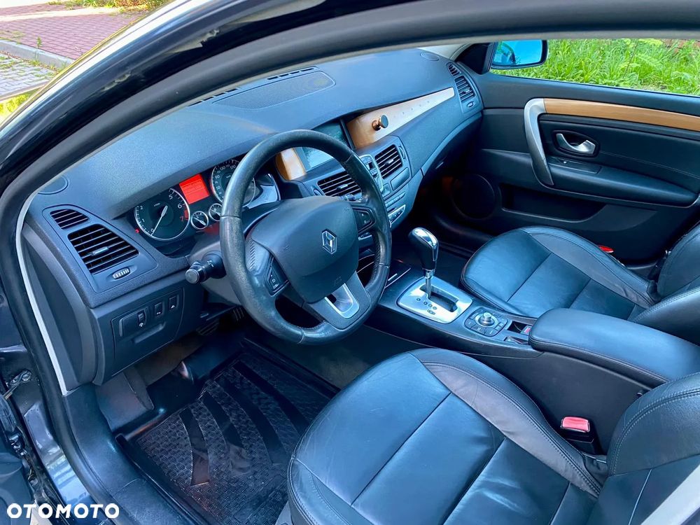 Renault Laguna 2.0 16V Turbo Initiale - 11