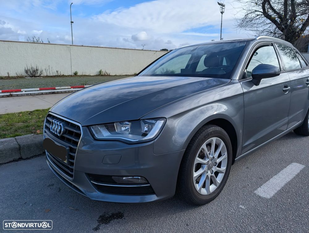 Audi A3 Sportback 1.6 TDI Attraction - 9
