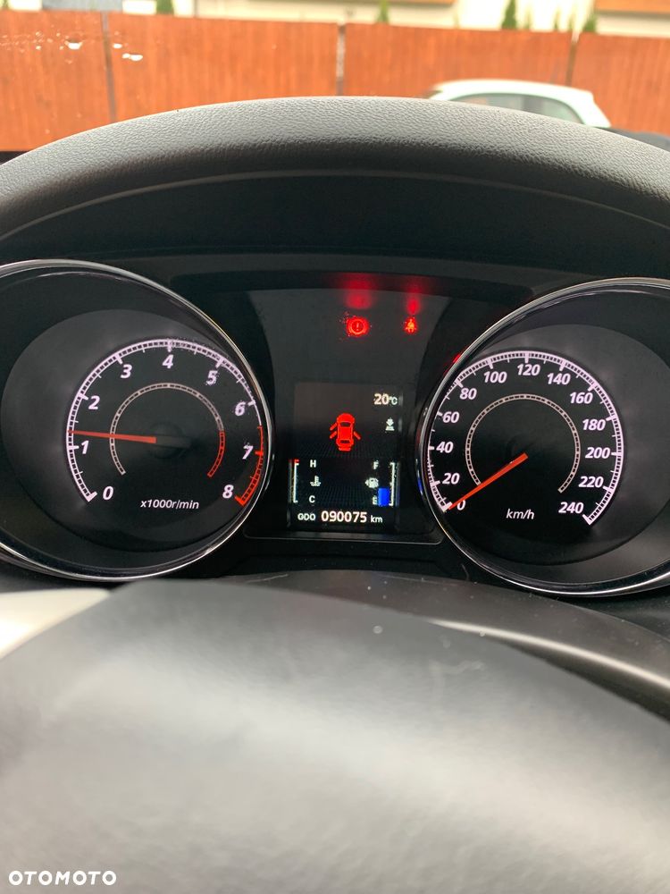 Mitsubishi ASX 1.6 Intense - 11