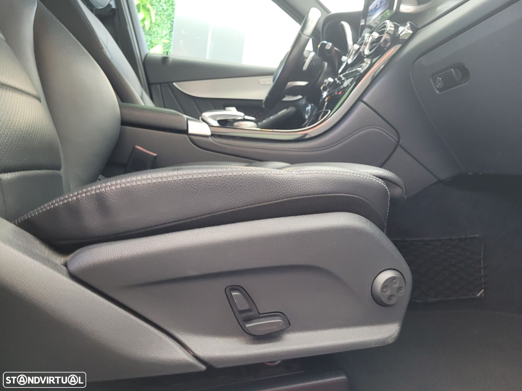 Mercedes-Benz GLC 350 e AMG Line 4-Matic - 49