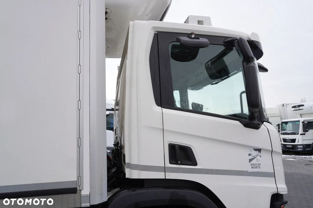 Scania P280 4x2 E6 / Chłodnia Lamberet 16 EPAL / Multitemperatura / Thermoking T-800R / 3 szt - 17