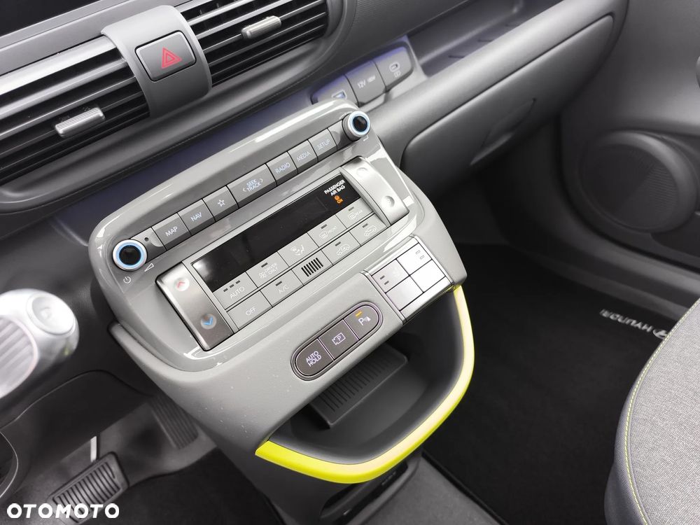 Hyundai Inster 49kWh Cross Smart - 15