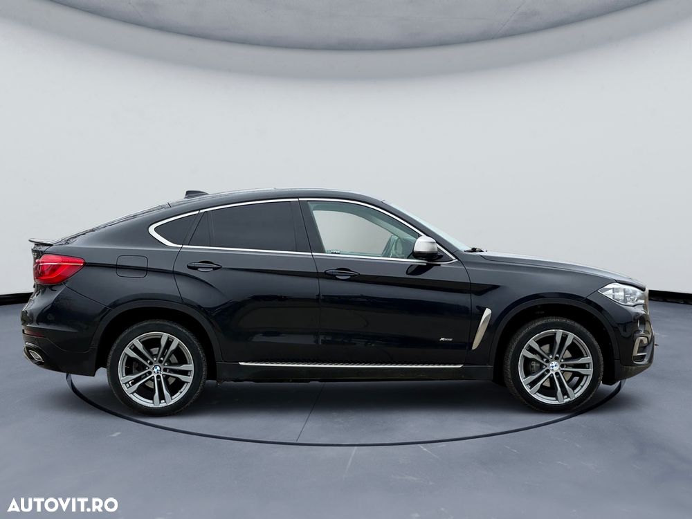 BMW X6 xDrive30d - 13