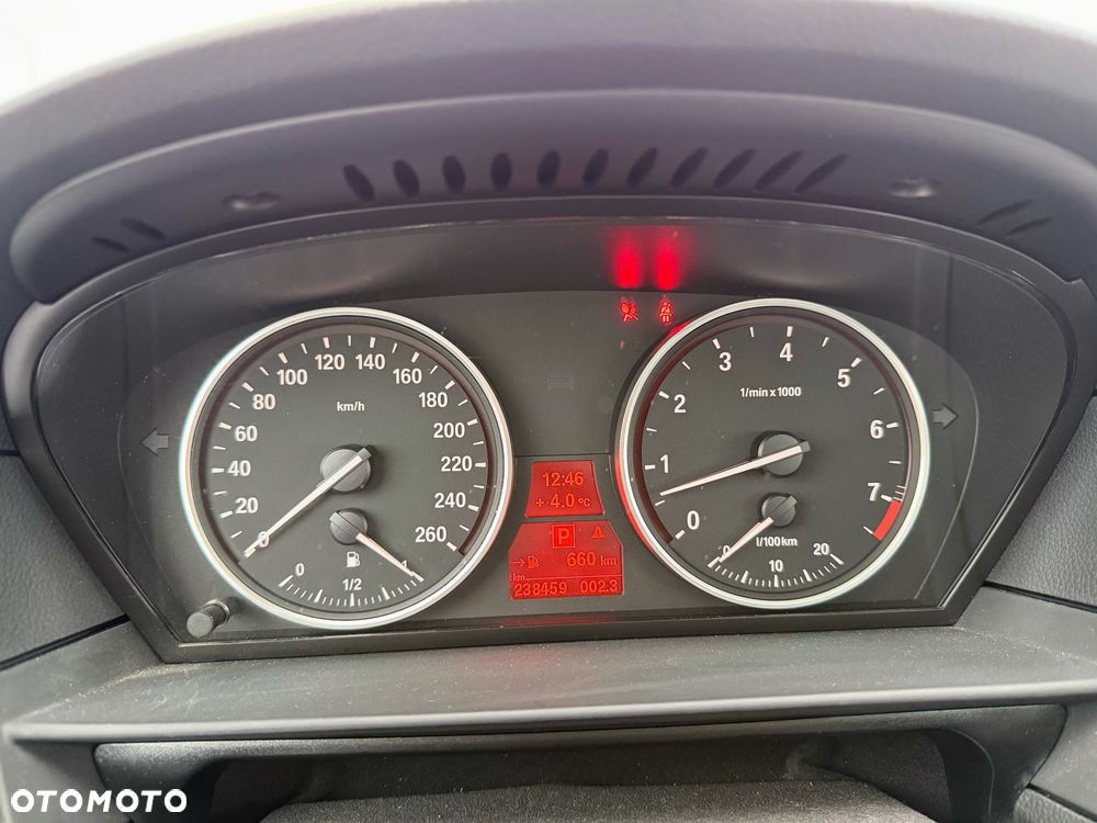 BMW Seria 5 525i Edition Exclusive - 19