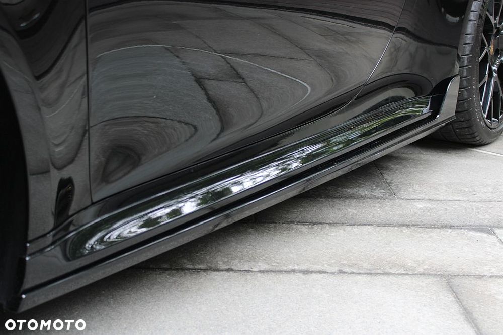 Porsche 911 Carrera - 17