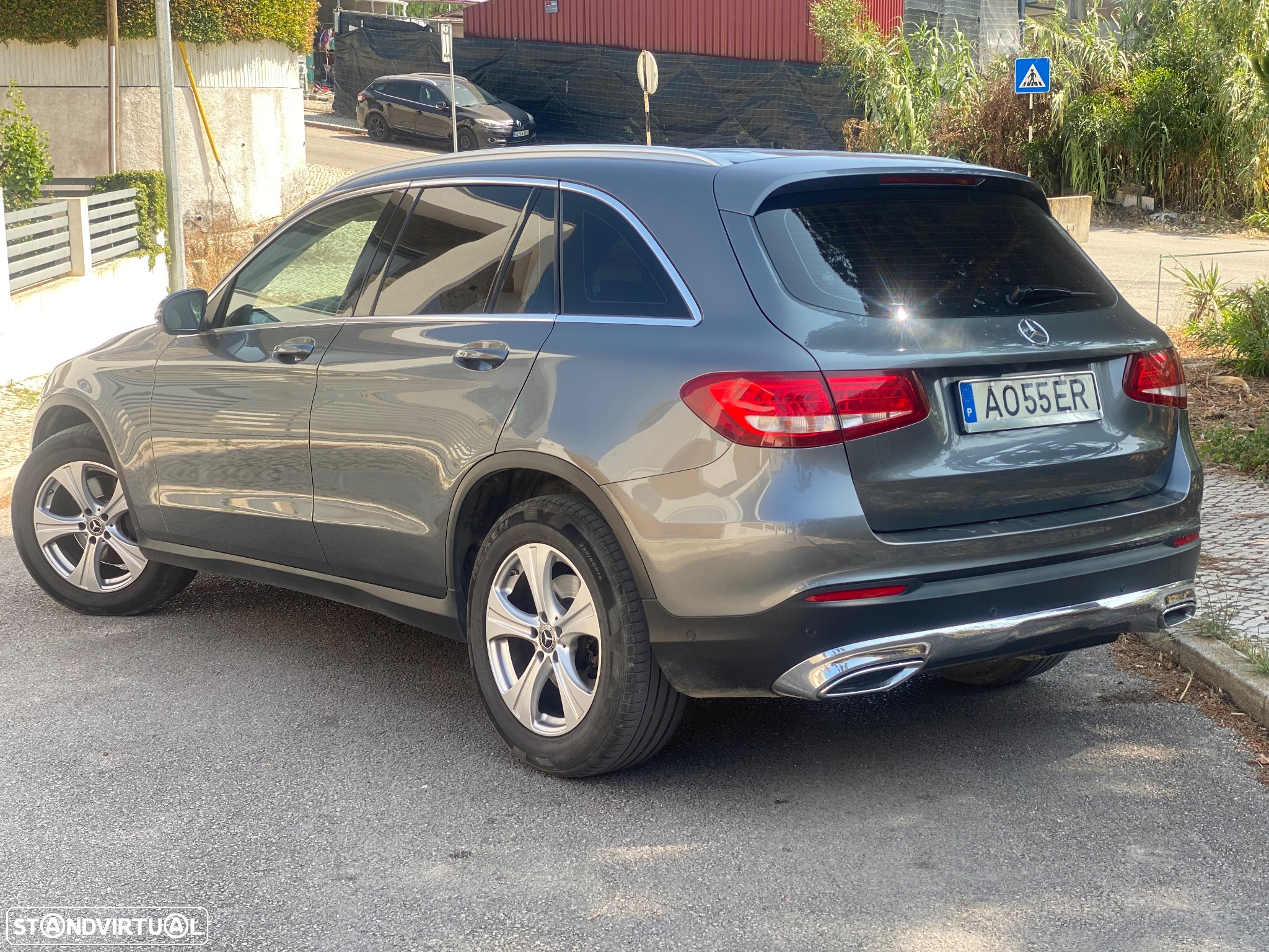 Mercedes-Benz GLC 220 d 4Matic 9G-TRONIC Exclusive - 36