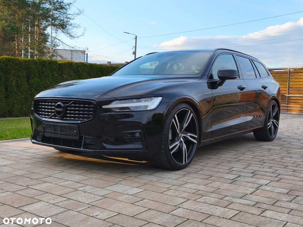 Volvo V60 D3 R-Design - 2
