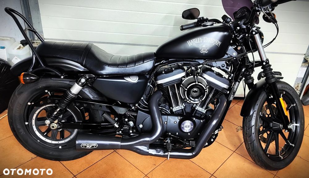 Harley-Davidson Sportster Iron 883 - 20
