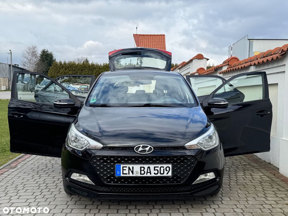 Hyundai i20 - 20