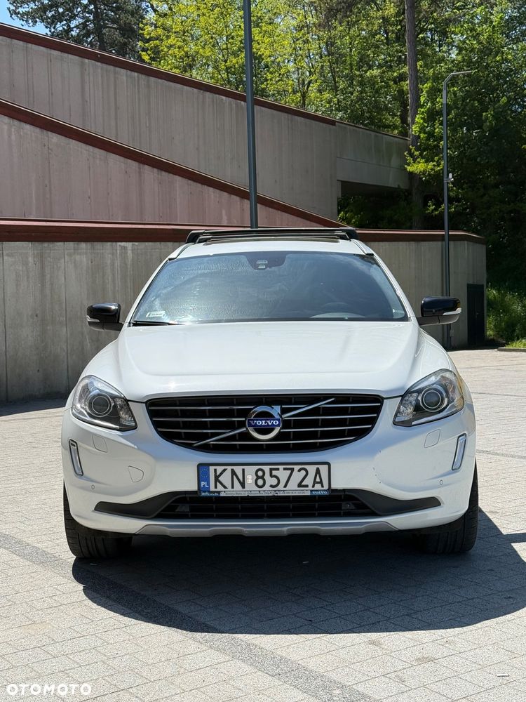 Volvo XC 60 D5 AWD Summum - 4