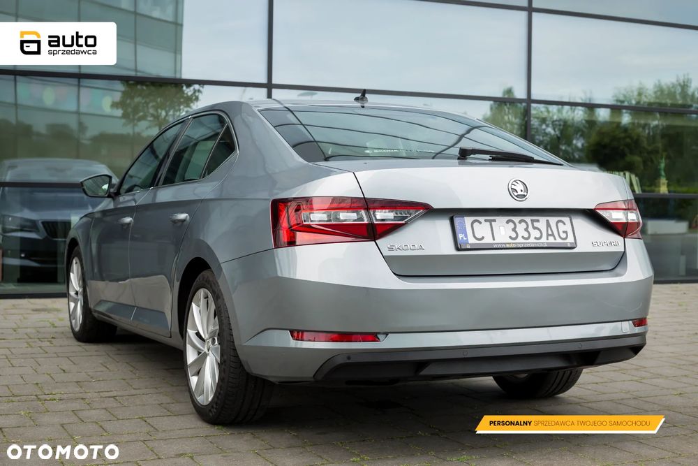 Skoda Superb 2.0 TDI Style DSG - 15