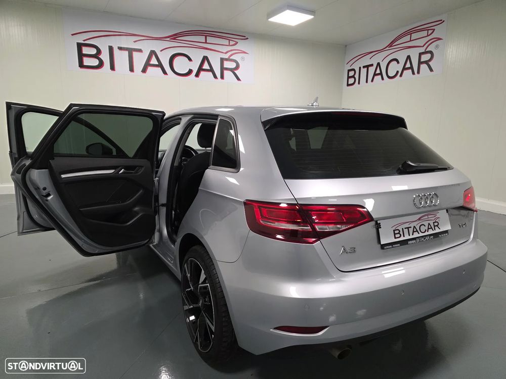 Audi A3 Sportback 1.6 TDI Design - 28