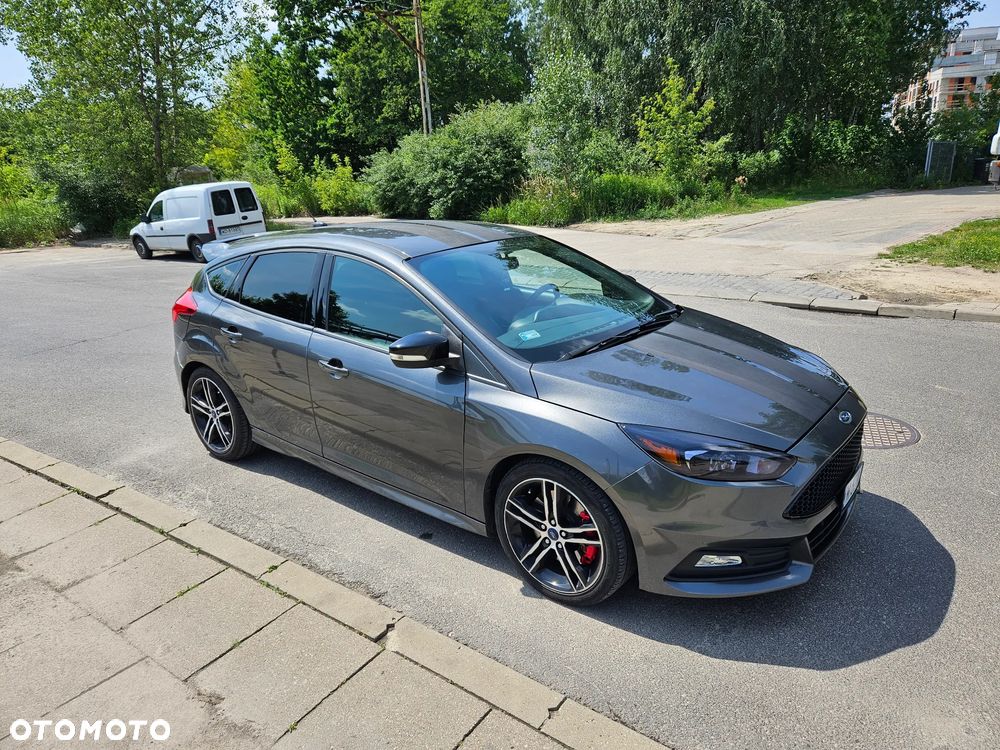 Ford Focus 2.0 EcoBoost ST-2 - 3