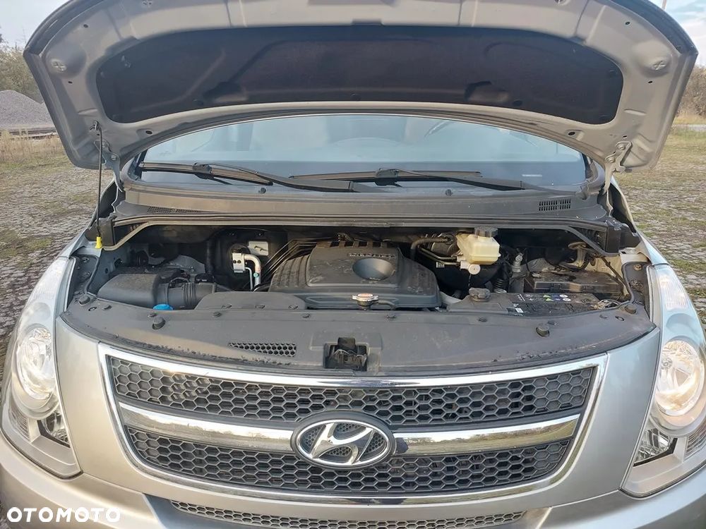 Hyundai H-1 2.5 CRDi Travel Premium - 19