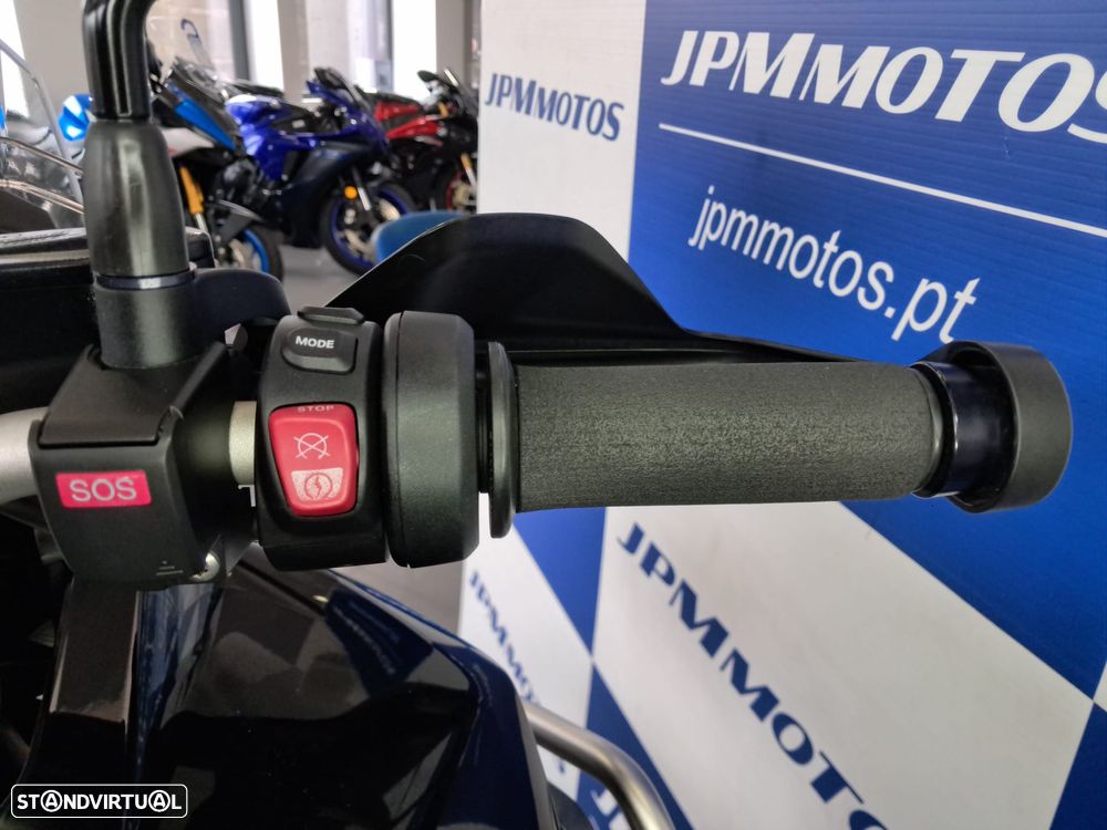 BMW F 850 GS Adventure TRIPLE BLACK - 8