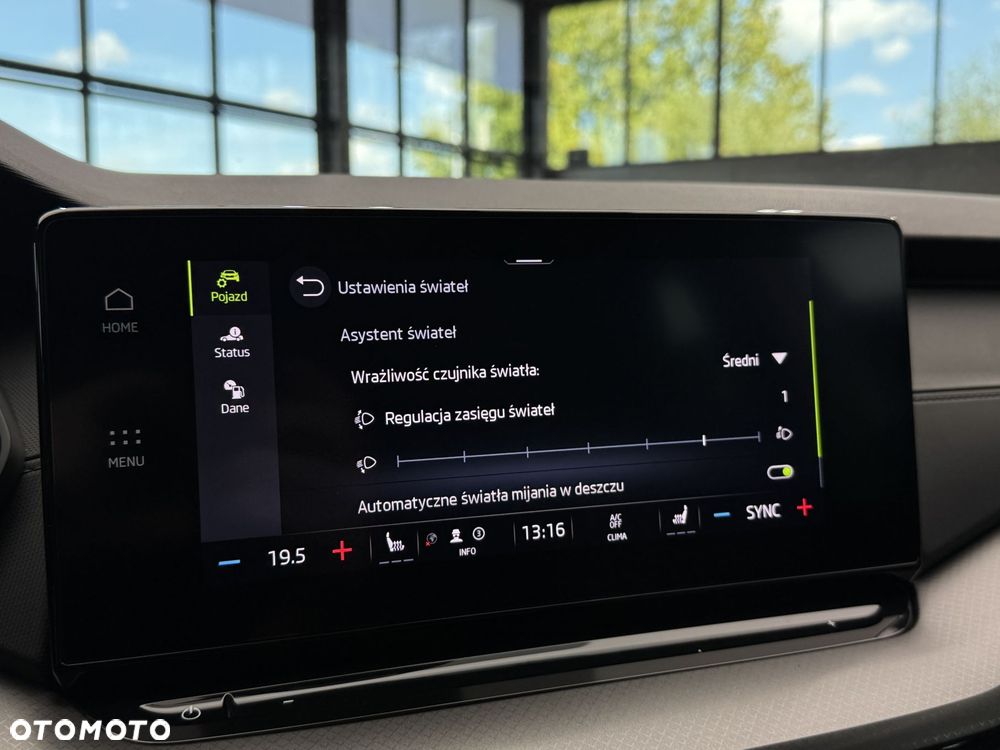 Skoda Octavia 2.0 TDI Ambition DSG - 34